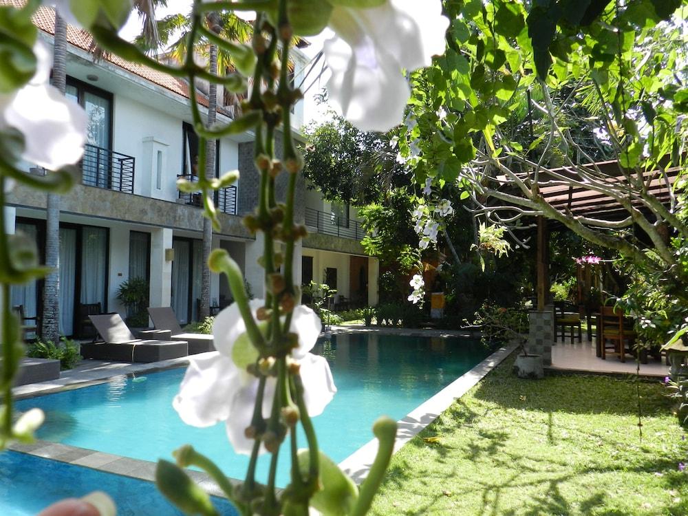 Puri Maharani Boutique Hotel 丹帕沙 外观 照片